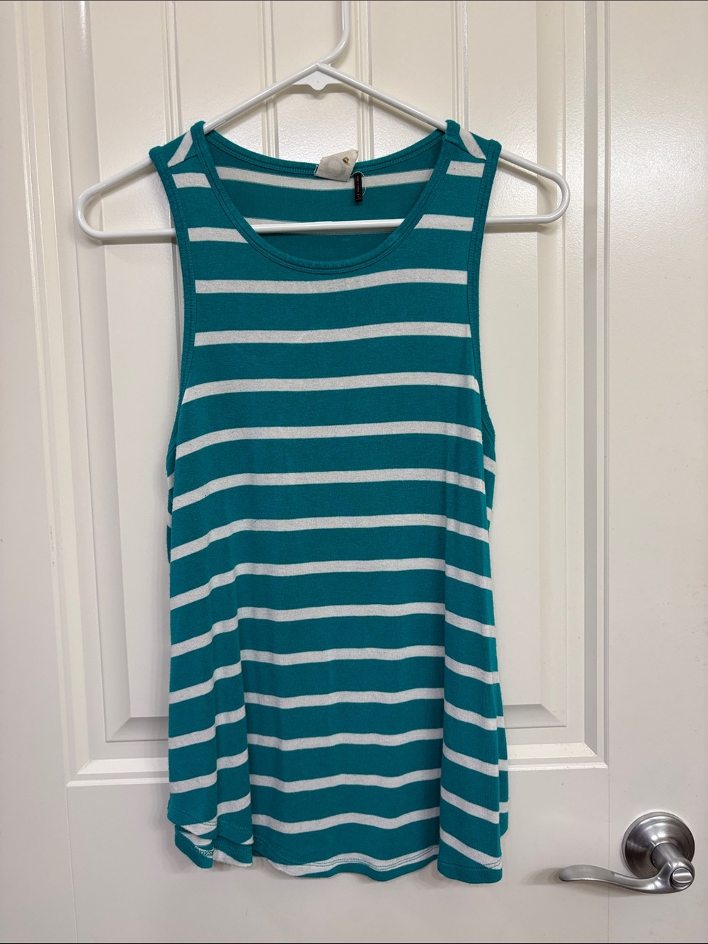 Akemi + Kin Anthropologie Women’s Teal and White Striped Sleeveless Tank Top